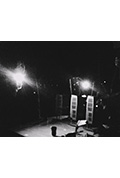 《Dark Rooms》封面