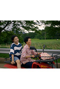 《영아의 섬》封面