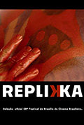 《Replika》封面