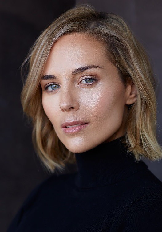 坦娅·范·格拉恩 Tanya van Graan照片