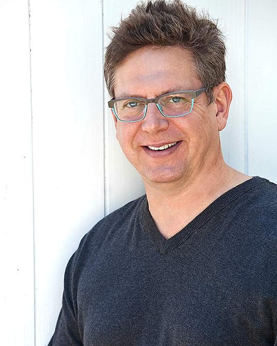 迈克尔·R·佩里 Michael R. Perry照片