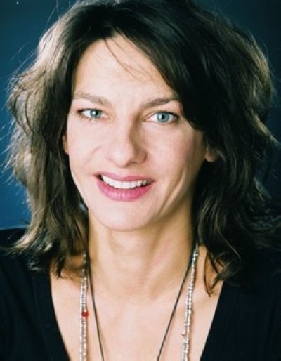卡特琳·施特里贝克 Catrin Striebeck照片