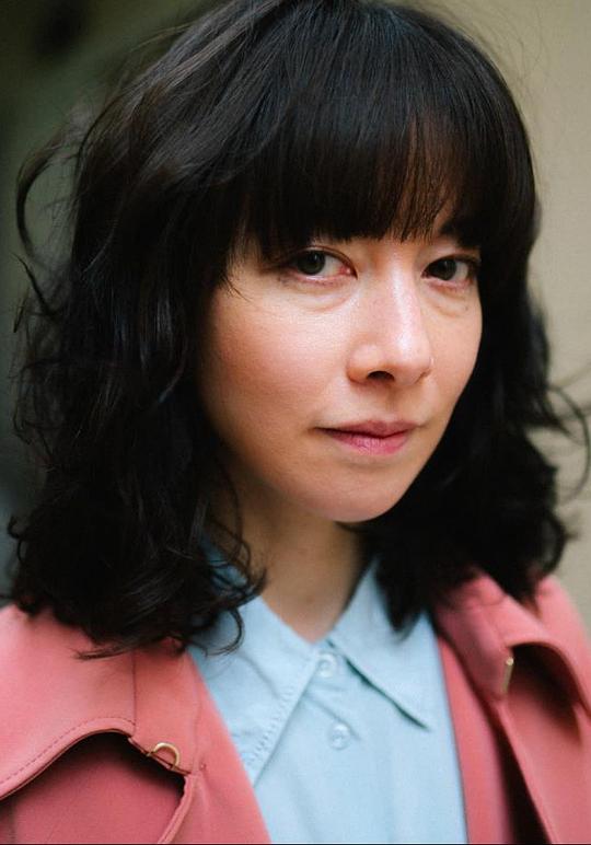 妮娜·弗格 Nina Fog照片