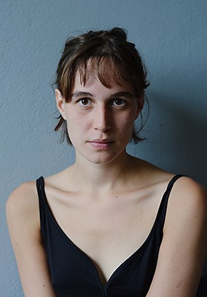 玛丽·特拉古斯蒂 Marie Tragousti照片