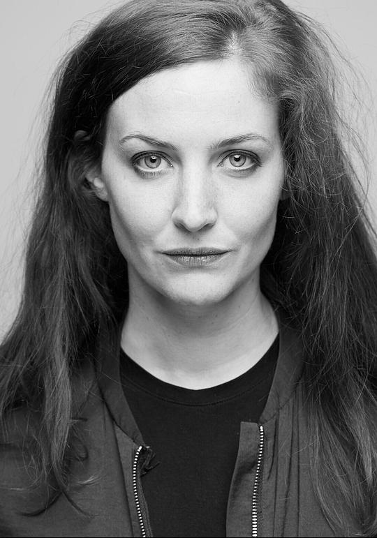 因斯·玛丽·韦斯特恩斯特罗尔 Ines Marie Westernströer照片
