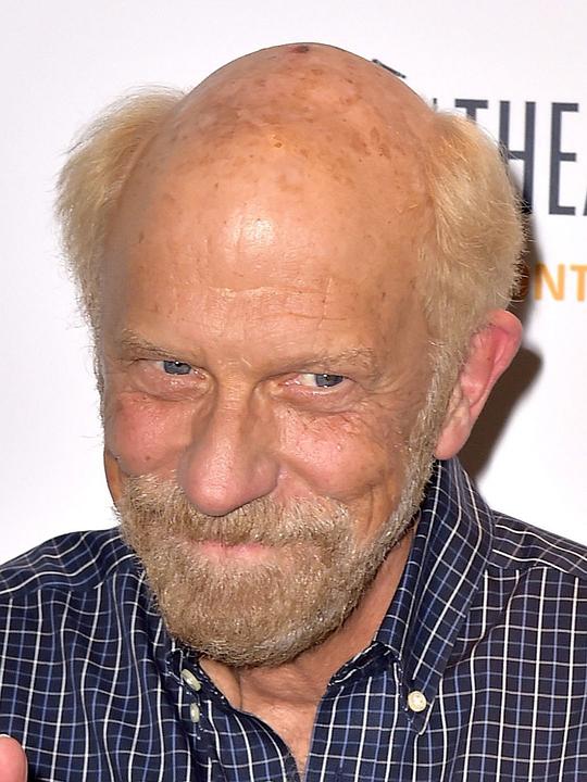 肯尼斯·约翰逊 Kenneth Johnson照片