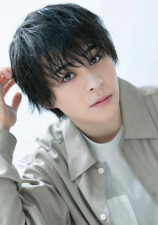 西铭骏 Shun Nishime照片