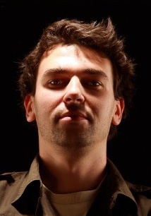 达米安·纽诺 Damian Nenow照片