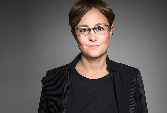 劳拉·比斯普里 Laura Bispuri照片