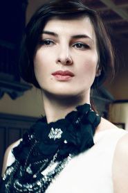 伊万娜·弗洛拉 Ioana Flora照片
