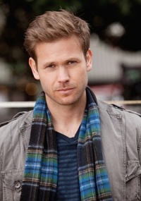 马修·戴维斯 Matthew Davis照片