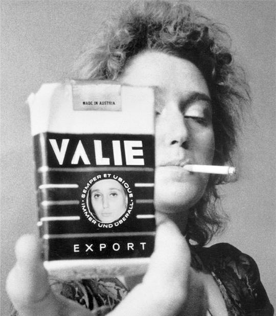 瓦莉·艾丝波特 Valie Export照片