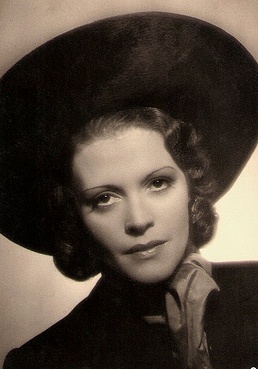 西比·施米茨 Sybille Schmitz照片