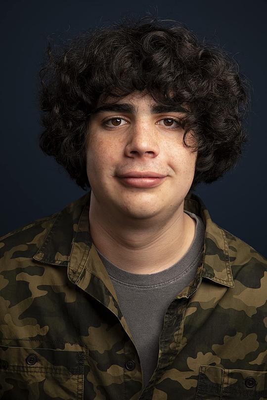 赛勒斯·阿诺德 Cyrus Arnold照片