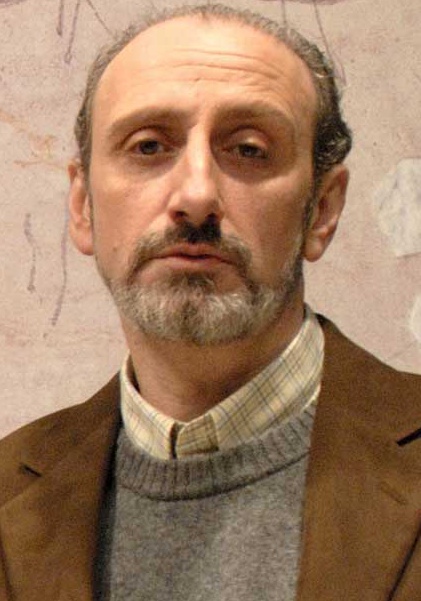 何塞·路易斯·希尔 José Luis Gil照片