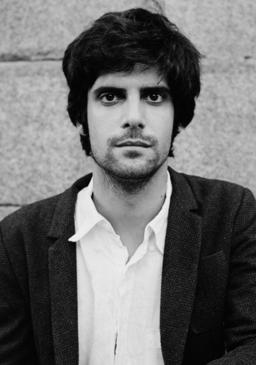 弗朗切斯科·卡里尔 Francesco Carril照片