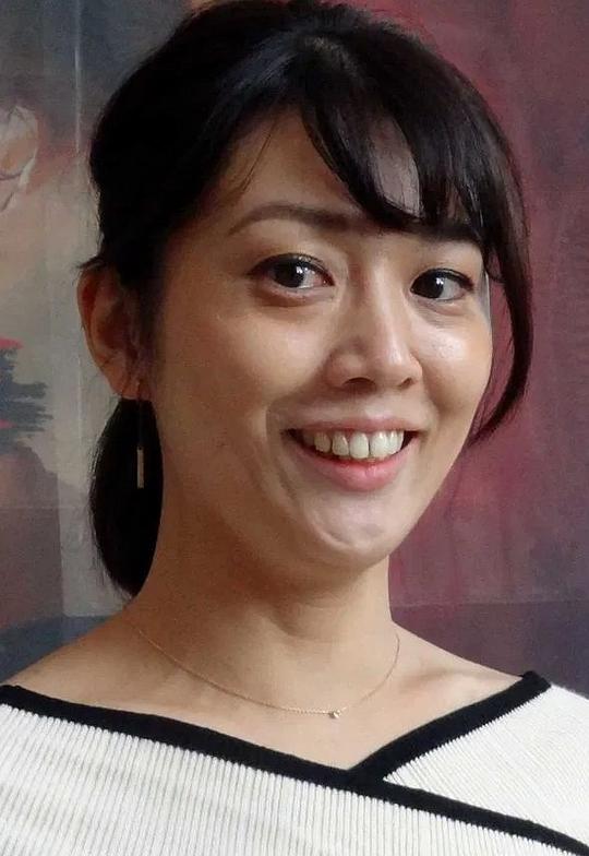 長谷川千紗 Chisa Hasegawa照片