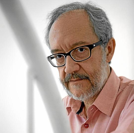 埃米利奥·马丁内斯·拉萨罗 Emilio Martínez Lázaro照片
