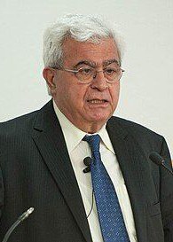 埃利亚斯·库利 Elias Khoury照片