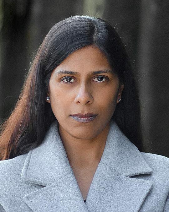 洛丽塔·查卡巴蒂 Lolita Chakrabarti照片
