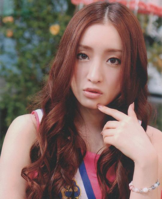 梅田彩佳 Ayaka Umeda照片