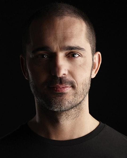 佩德罗·阿隆索 Pedro Alonso照片