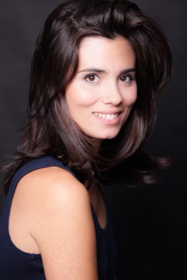 洛雷托·莫利昂 Loreto Mauleón照片