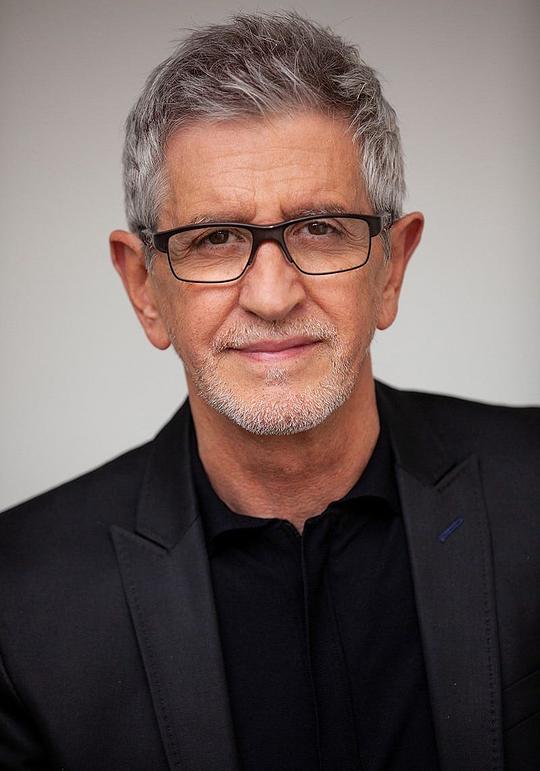 Antonio Hernández照片