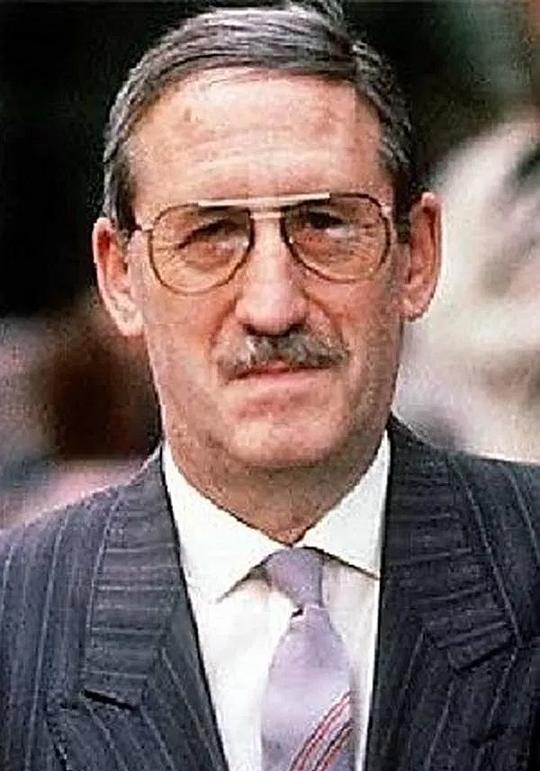 何塞·安东尼奥·德拉·洛马 José Antonio de la Loma照片