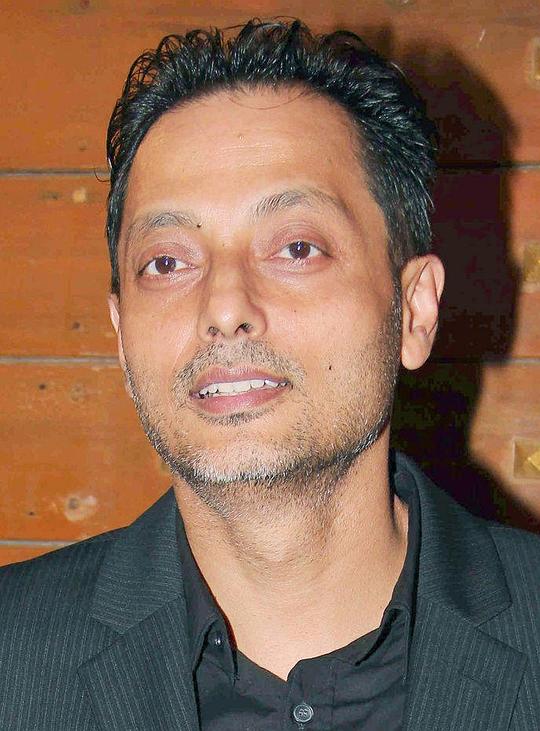 苏乔伊·高什 Sujoy Ghosh照片