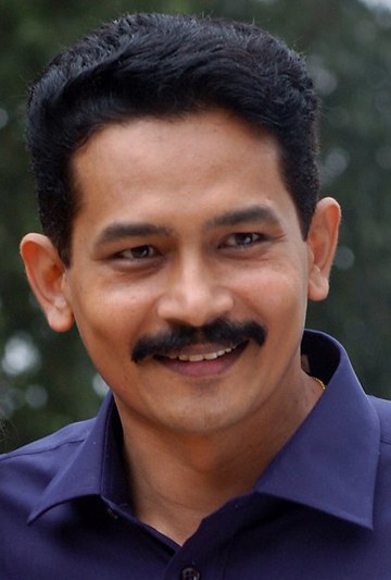 阿图尔·库尔卡尼 Atul Kulkarni照片