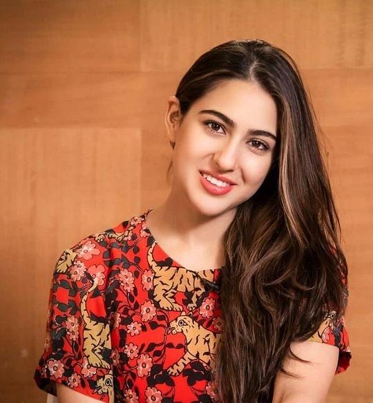 萨拉·阿里·汗 Sara Ali Khan照片