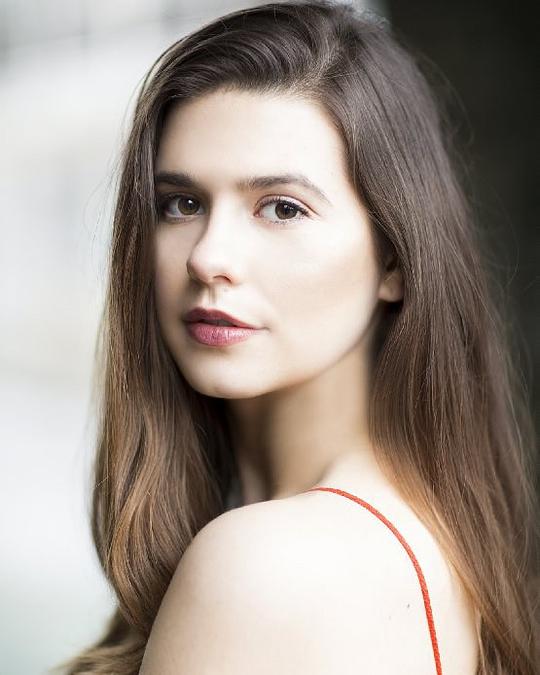 菲利帕·库特哈德 Philippa Coulthard照片