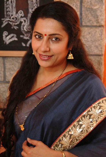 苏哈西尼 Suhasini照片