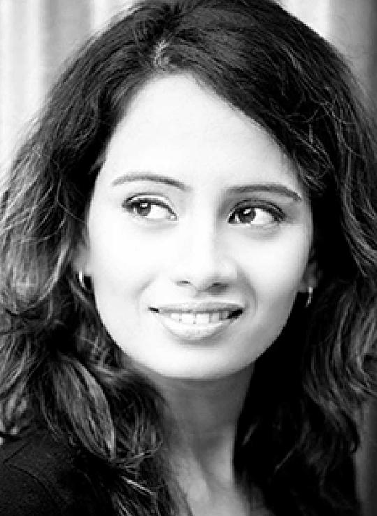 史密塔·坦博 Smita Tambe照片