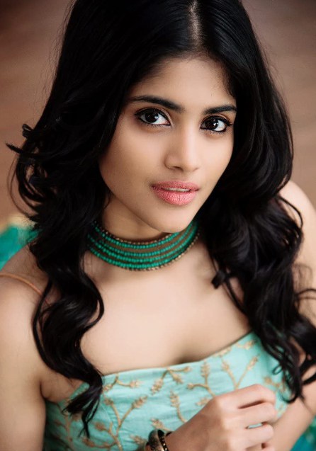 梅加·阿卡什 Megha Akash照片