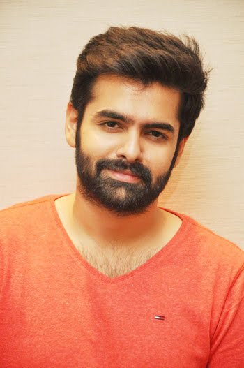 拉姆·波提奈尼 Ram Pothineni照片