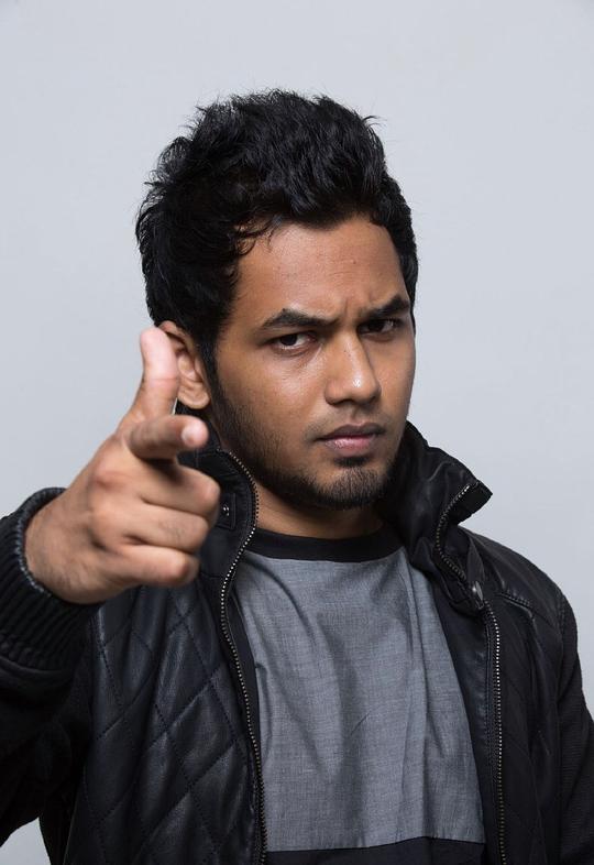 “嘻哈泰米尔”阿迪 Hiphop Tamizha Adhi照片