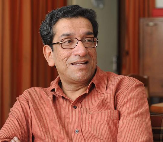 沙波萨奇·查克拉博蒂 Sabyasachi Chakraborty照片