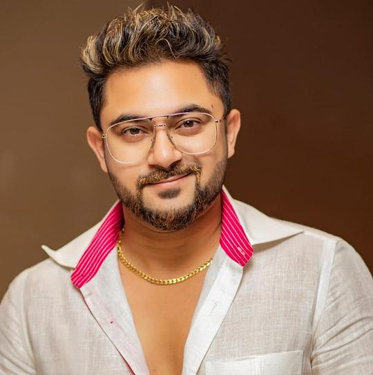 肖亨·查克拉博蒂 Soham Chakraborty照片