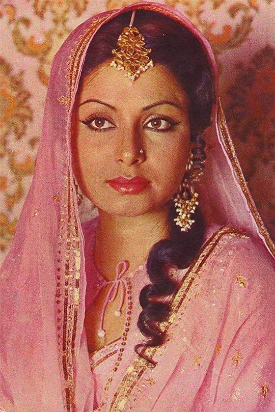 拉克希·古勒扎尔 Rakhee Gulzar照片