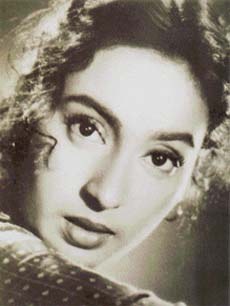 奴坦 Nutan Behl照片