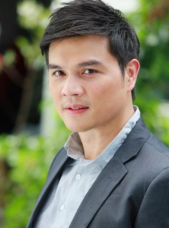 彭佩特齐·潘功 Penpetch Penkul照片