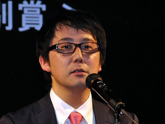 西尾维新 Ishin Nishio照片