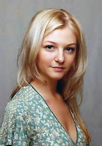 克塞尼娅·内波特雷布纳亚 Kseniya Nepotrebnaya照片