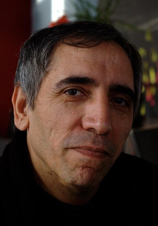 莫森·马克马尔巴夫 Mohsen Makhmalbaf照片