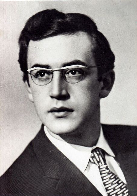 瓦西里·利瓦诺夫 Vasily Livanov照片