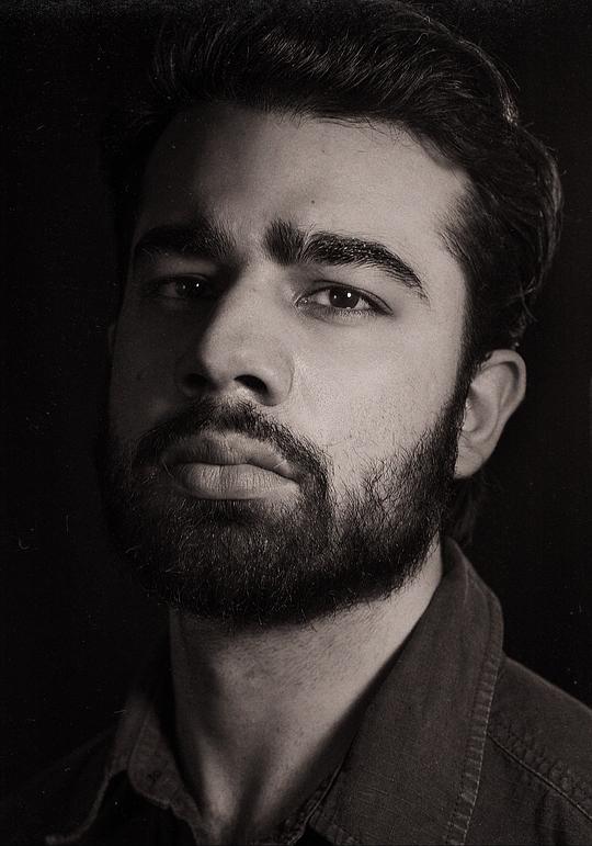 奥马尔·贾维德 Omar Javaid照片