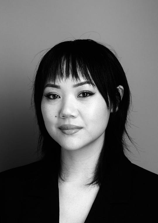 Emily Lê照片