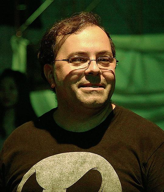 厄尼·巴巴拉什 Ernie Barbarash照片